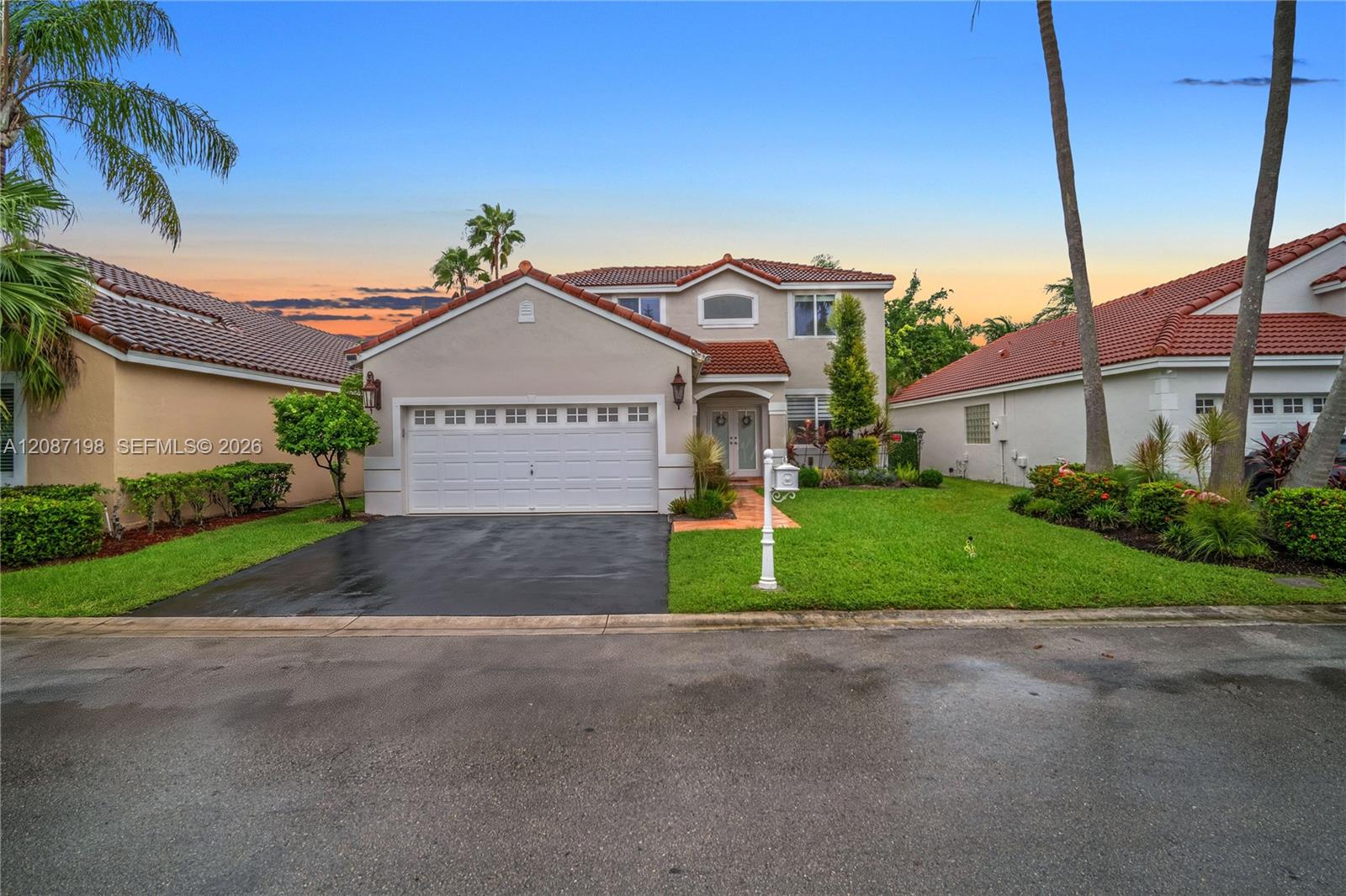 401 Bermuda Springs Drive Property Photo 45