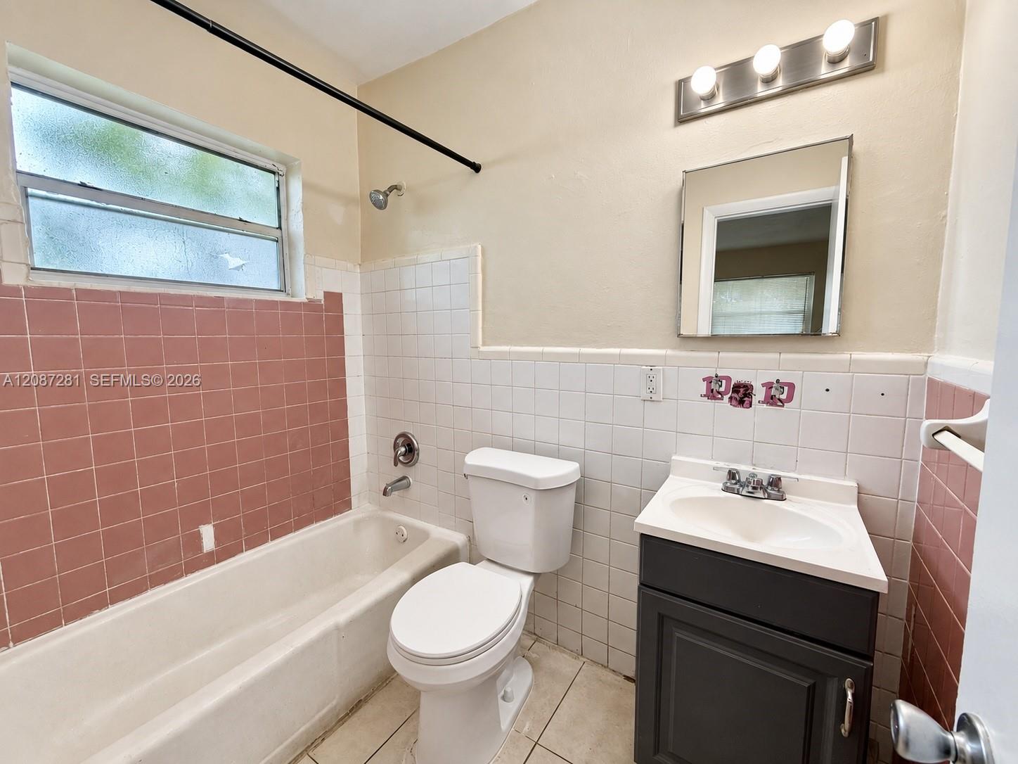 3639 Sw 13th Court 4 Property Photo 8