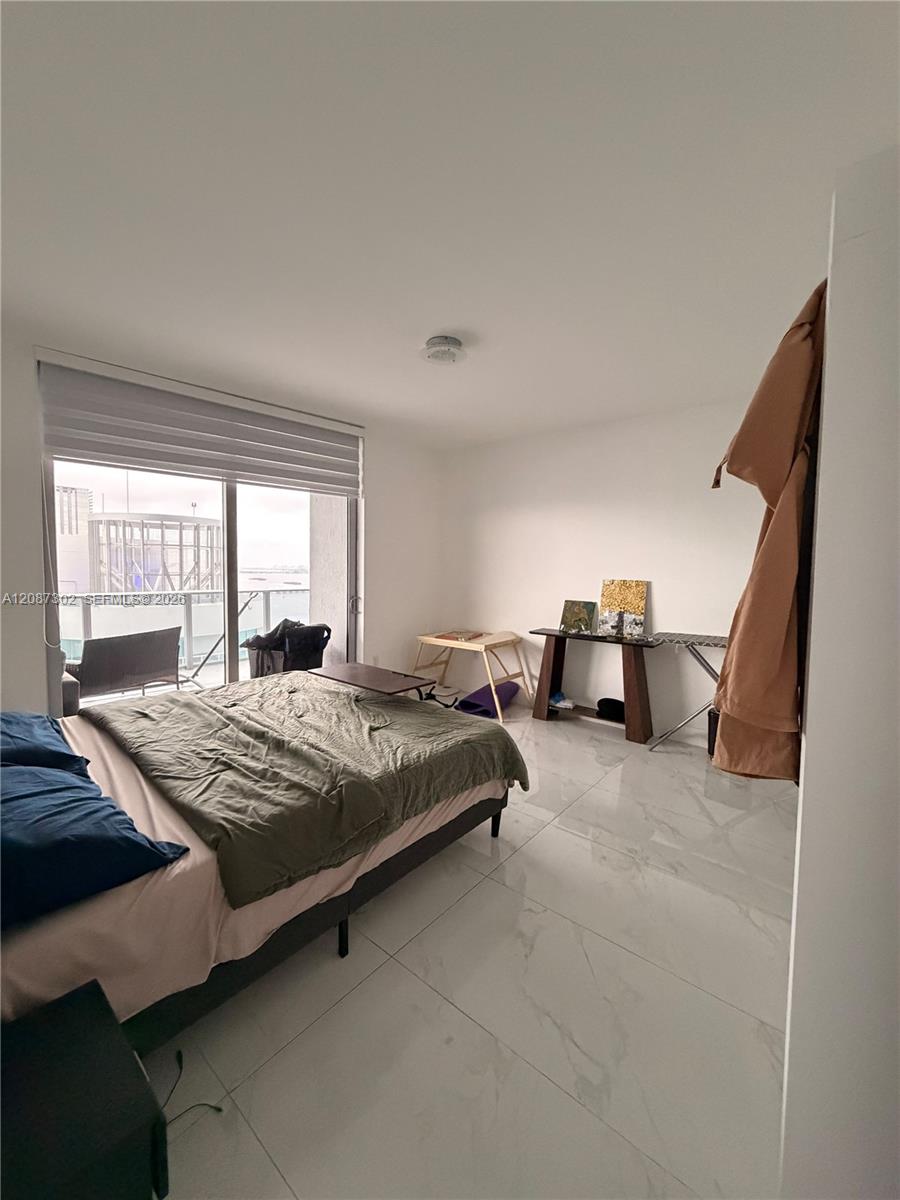 A12087302 Property Photo 4