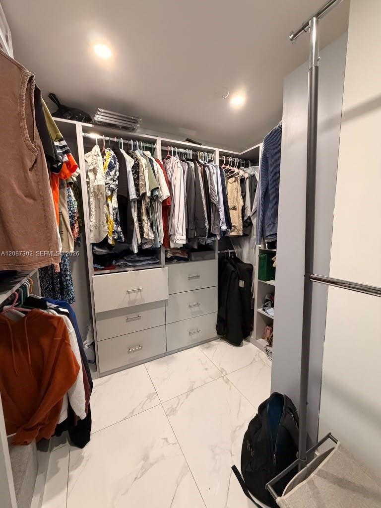 A12087302 Property Photo 18