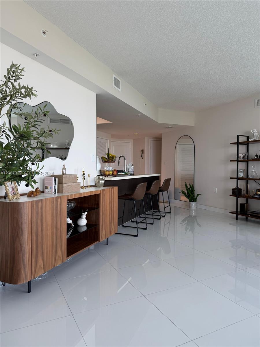200 Sunny Isles Boulevard 2-1001 Property Photo 8
