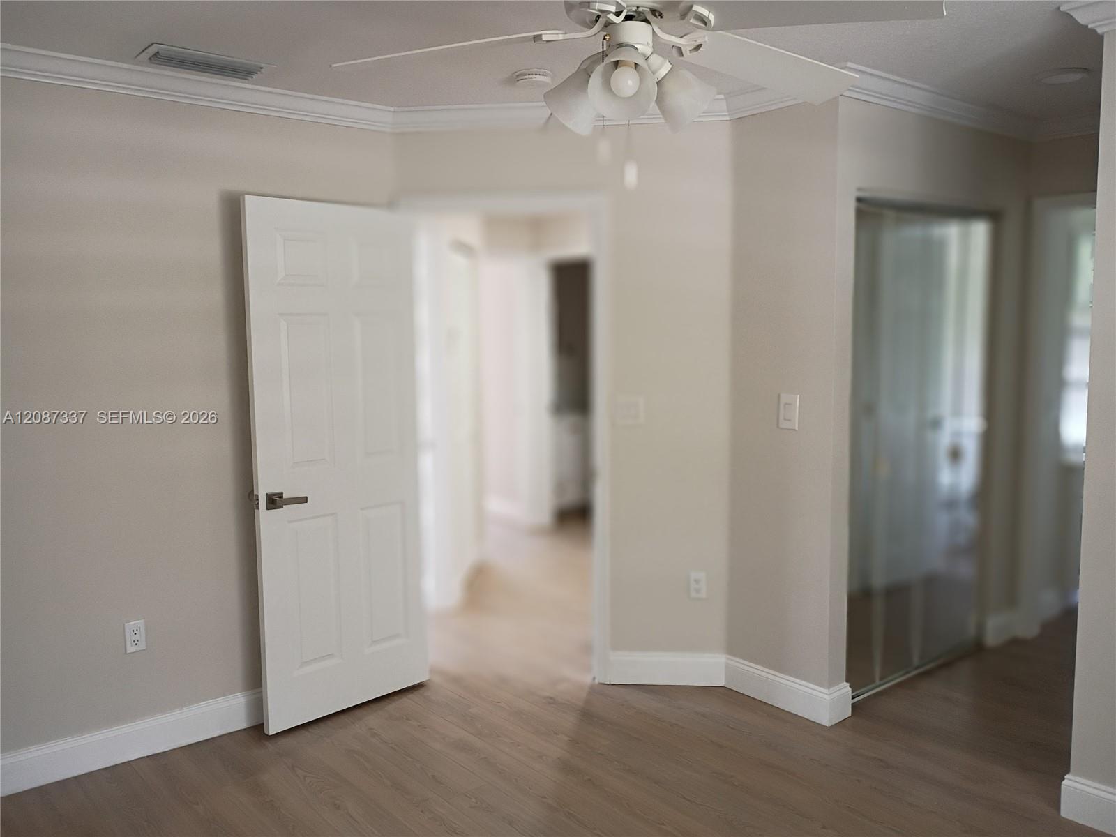 A12087337 Property Photo 14