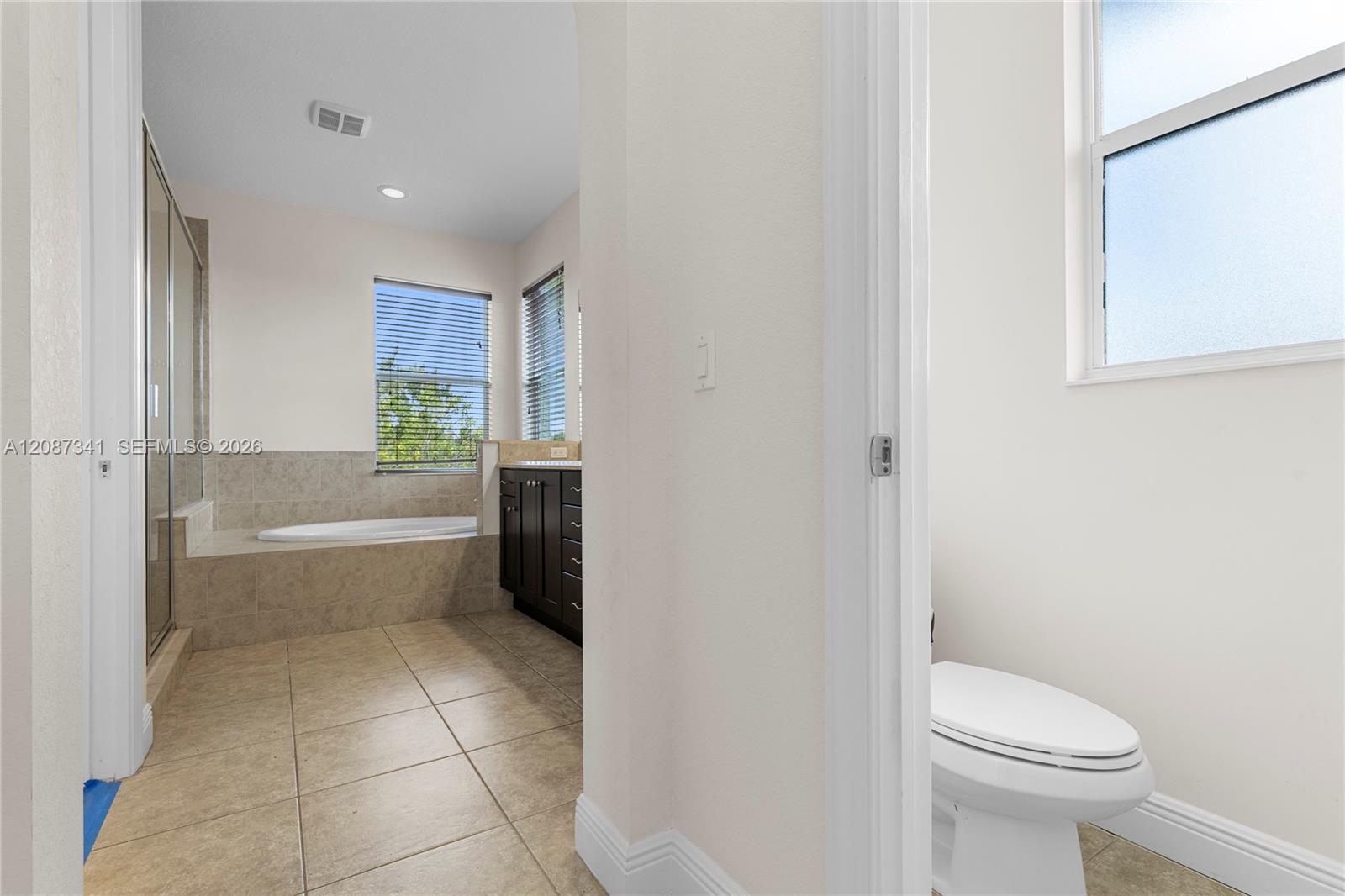 11925 Nw 82nd Street Property Photo 16