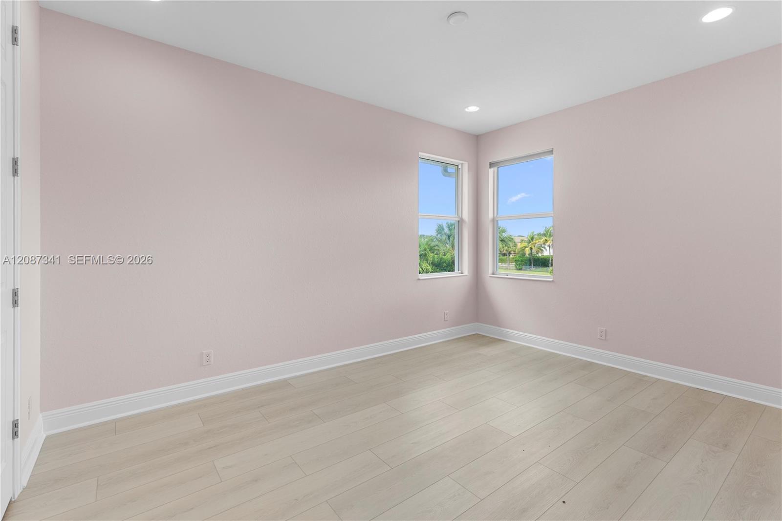 11925 Nw 82nd Street Property Photo 23