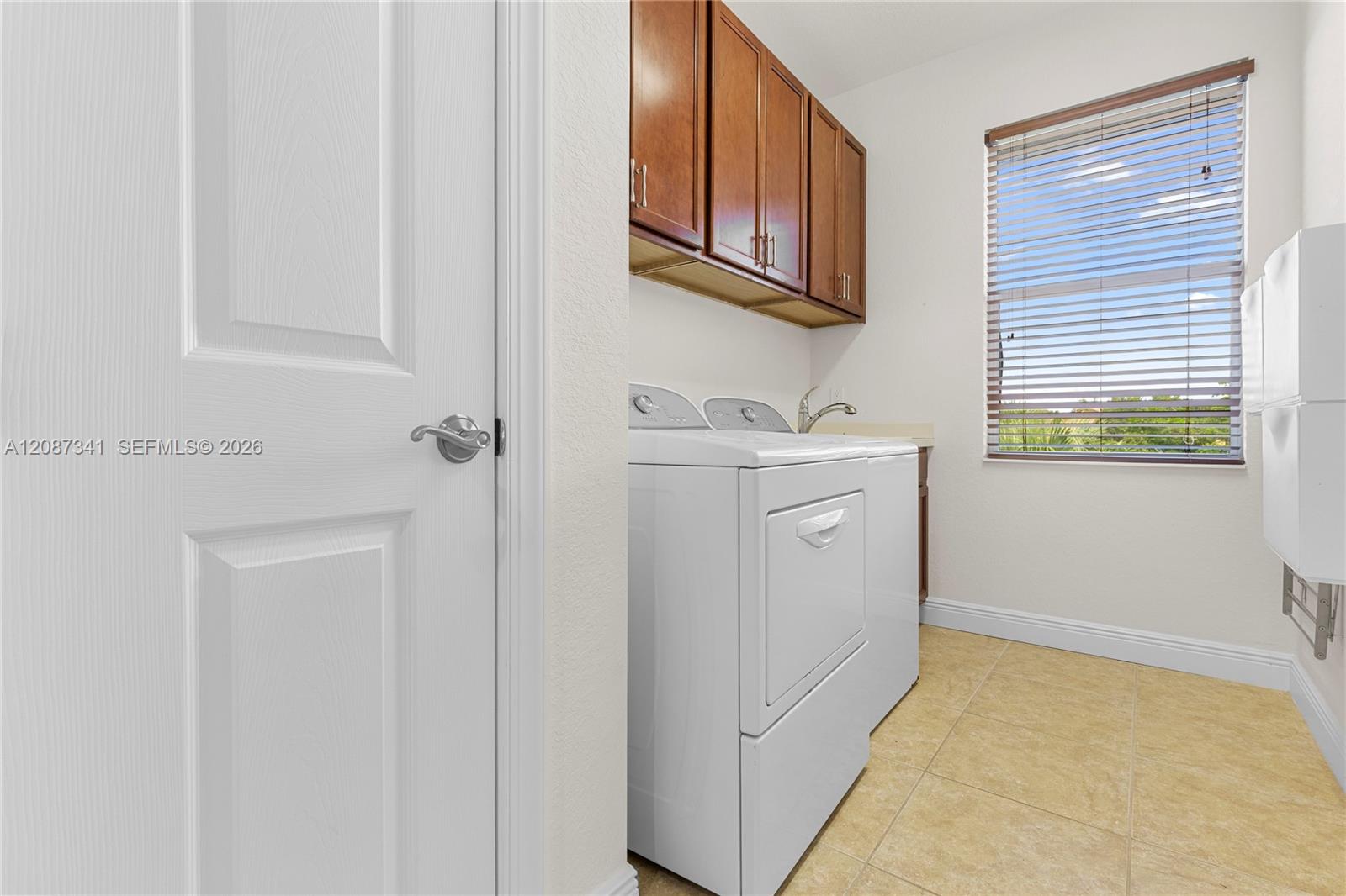 11925 Nw 82nd Street Property Photo 25