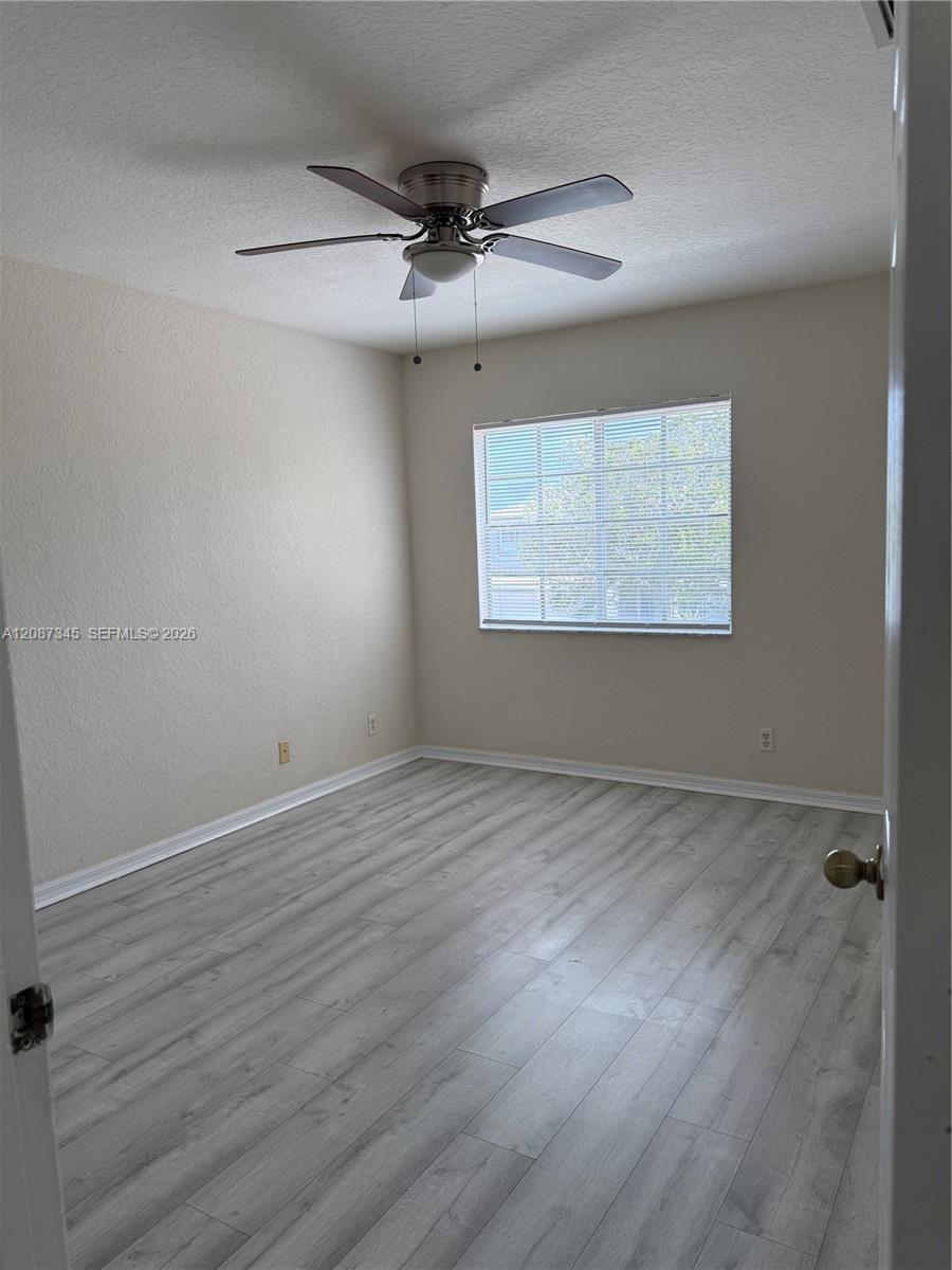 4550 Se Graham Drive Property Photo 14