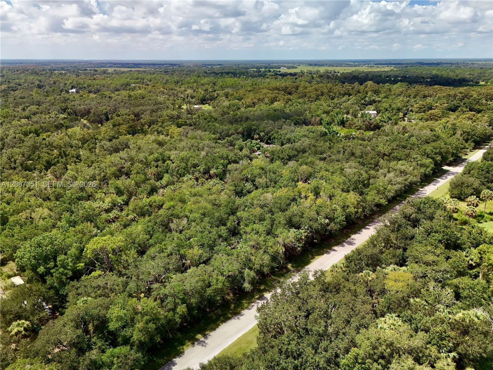 8671 Sw Opossum Property Photo 19
