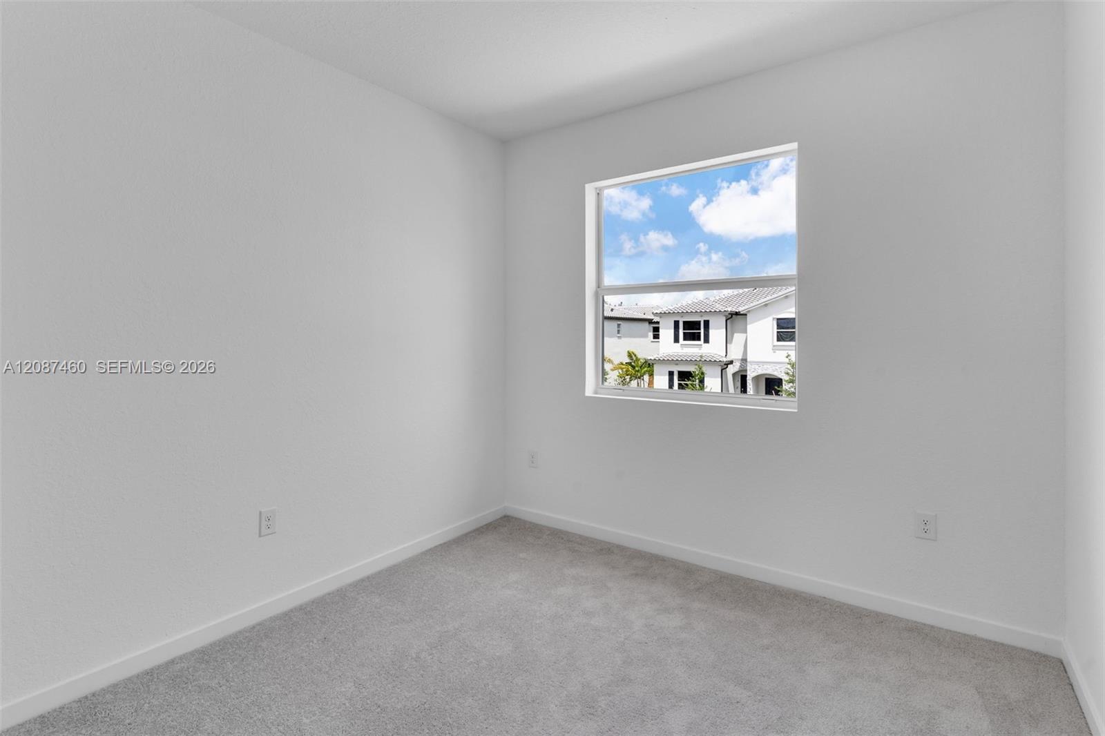 1081 Se 3rd Street Property Photo 21