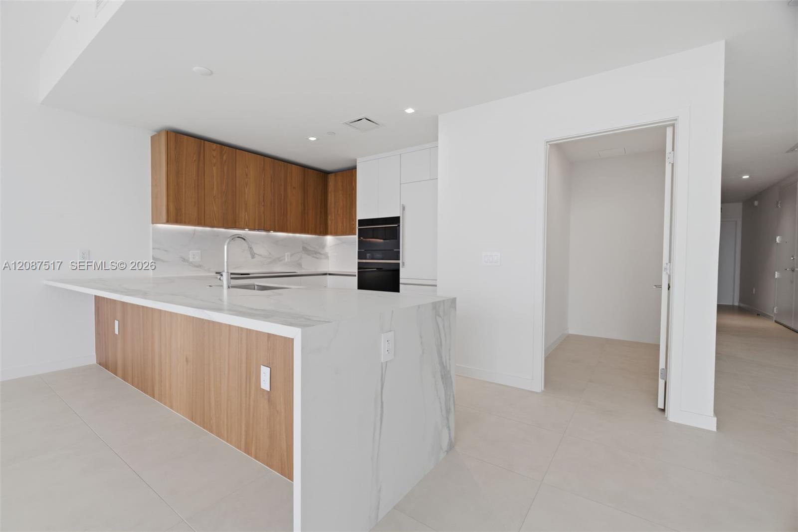 1400 Biscayne Boulevard 4604c Property Photo 16