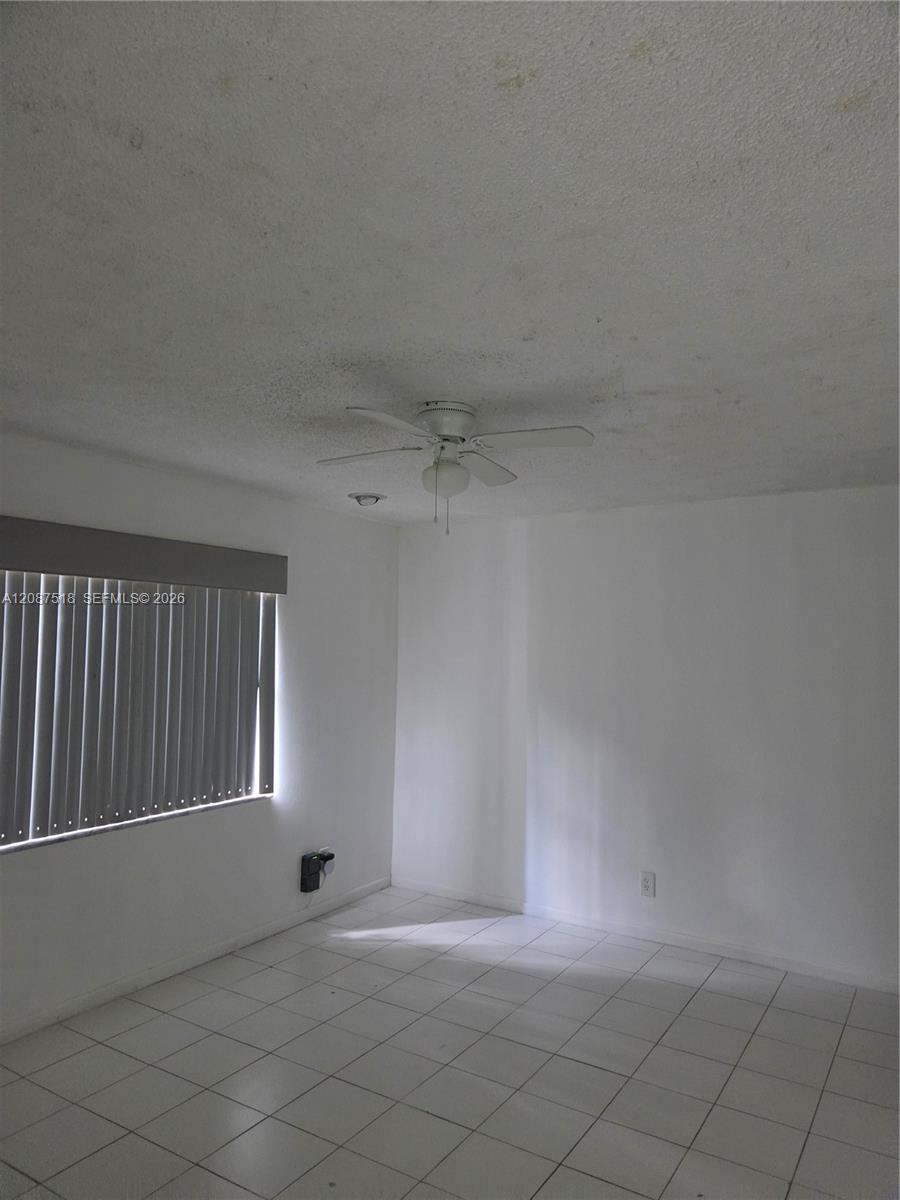 3280 Spanish Moss Terrace 213 Property Photo 4