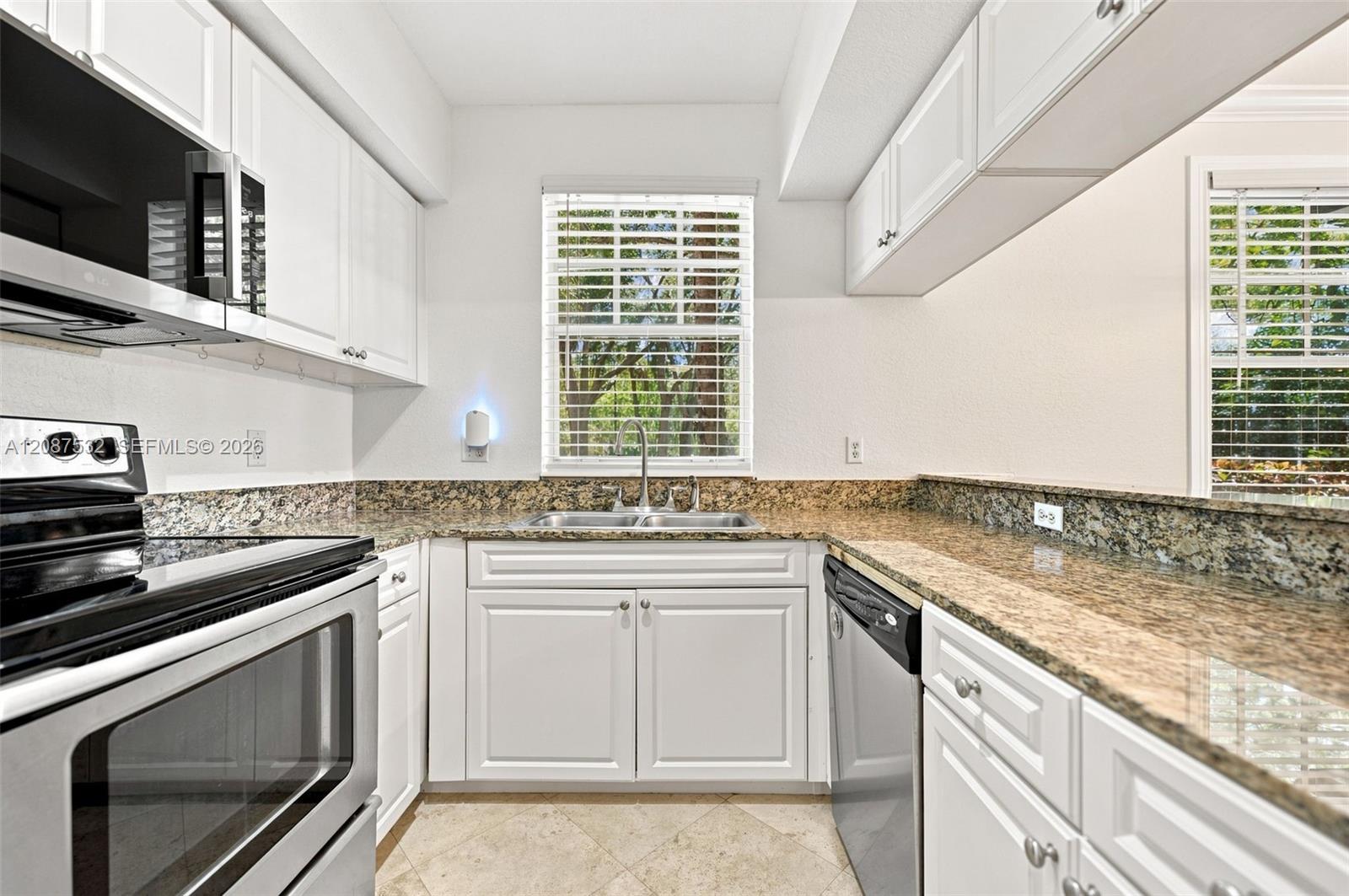 6978 W Sample Road 6978 Property Photo 10