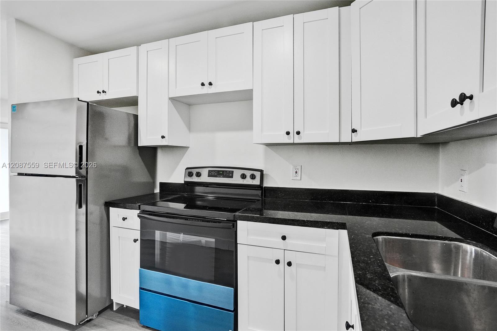 1341 Nw 75th Street Property Photo 7