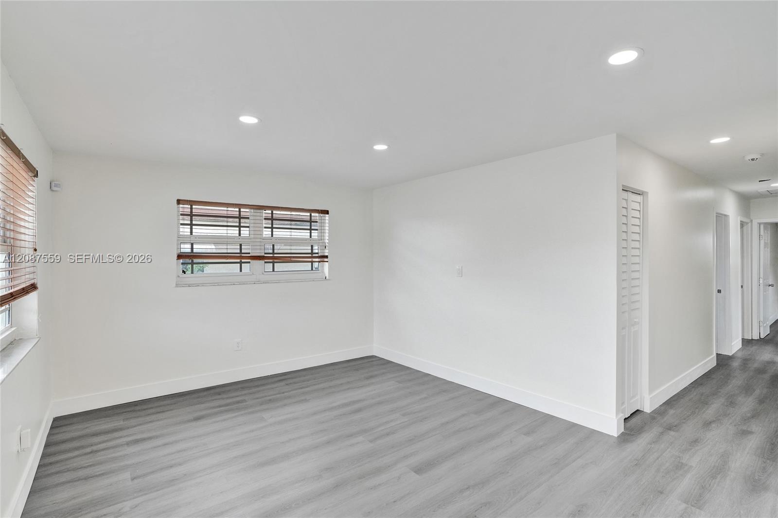 1341 Nw 75th Street Property Photo 13