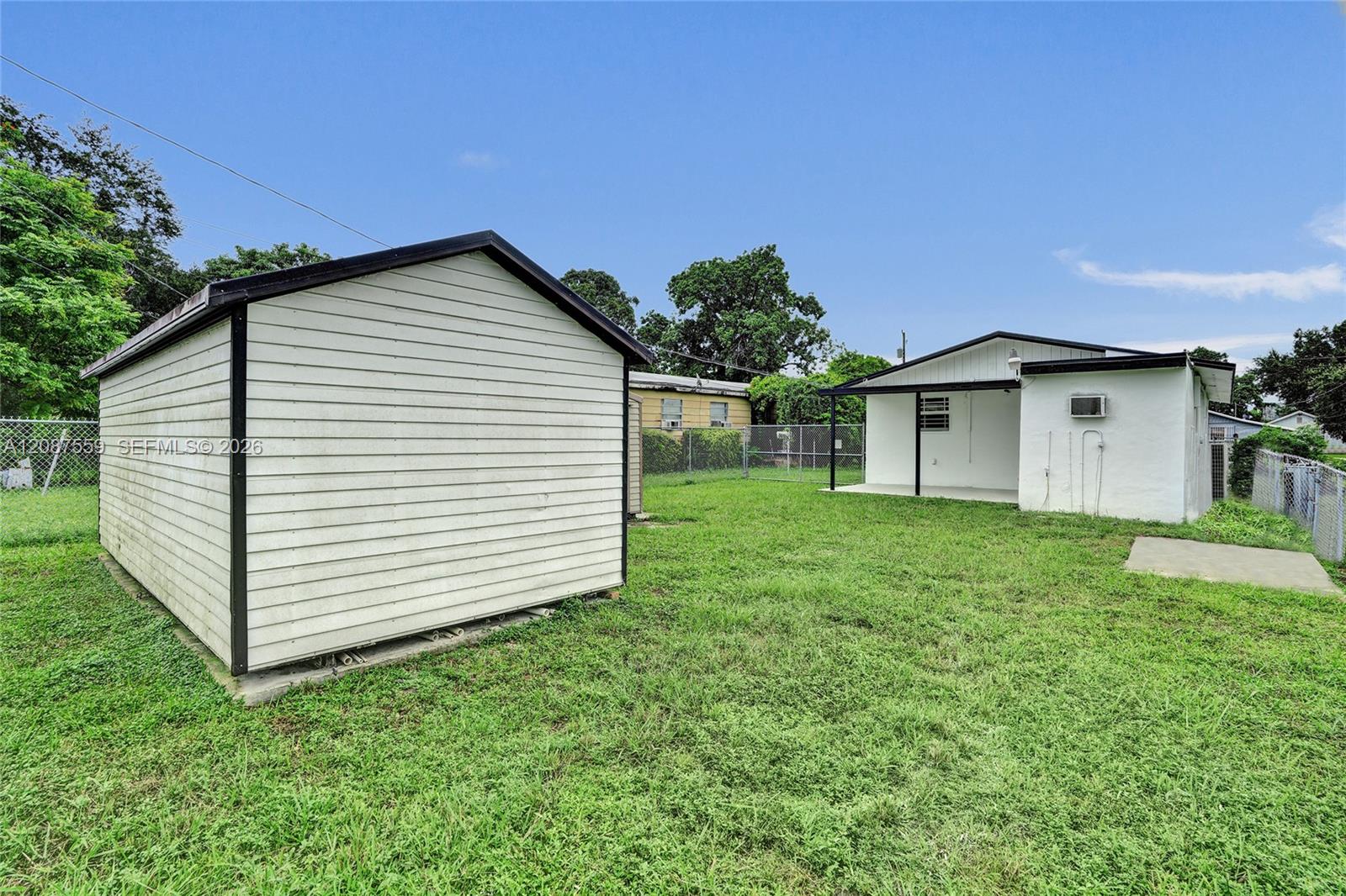 1341 Nw 75th Street Property Photo 32