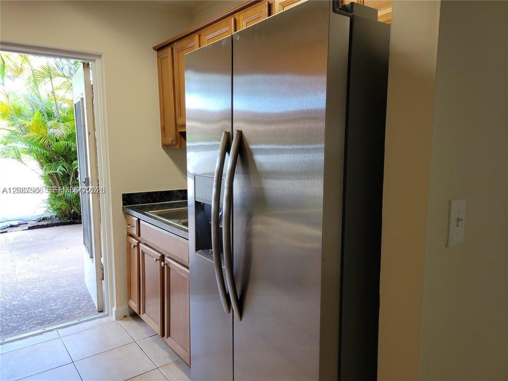 8704 Nw 35th Street 105 Property Photo 5