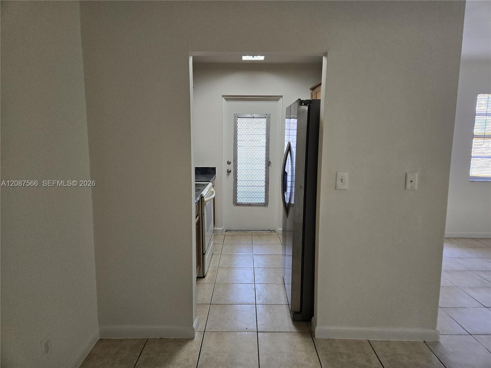 8704 Nw 35th Street 105 Property Photo 8