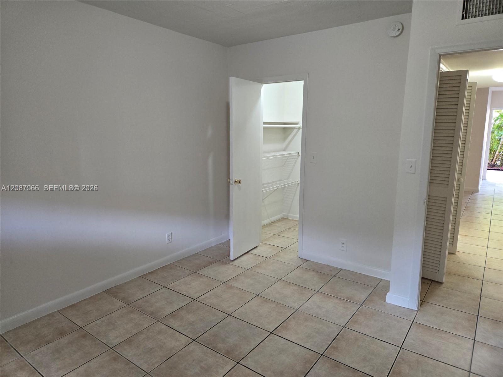 8704 Nw 35th Street 105 Property Photo 14