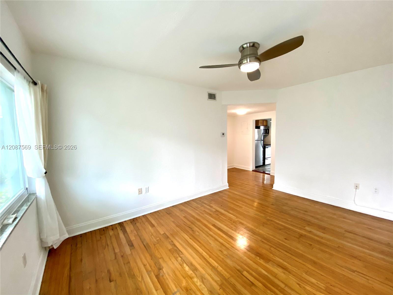7207 Bay Drive 9 Property Photo 2
