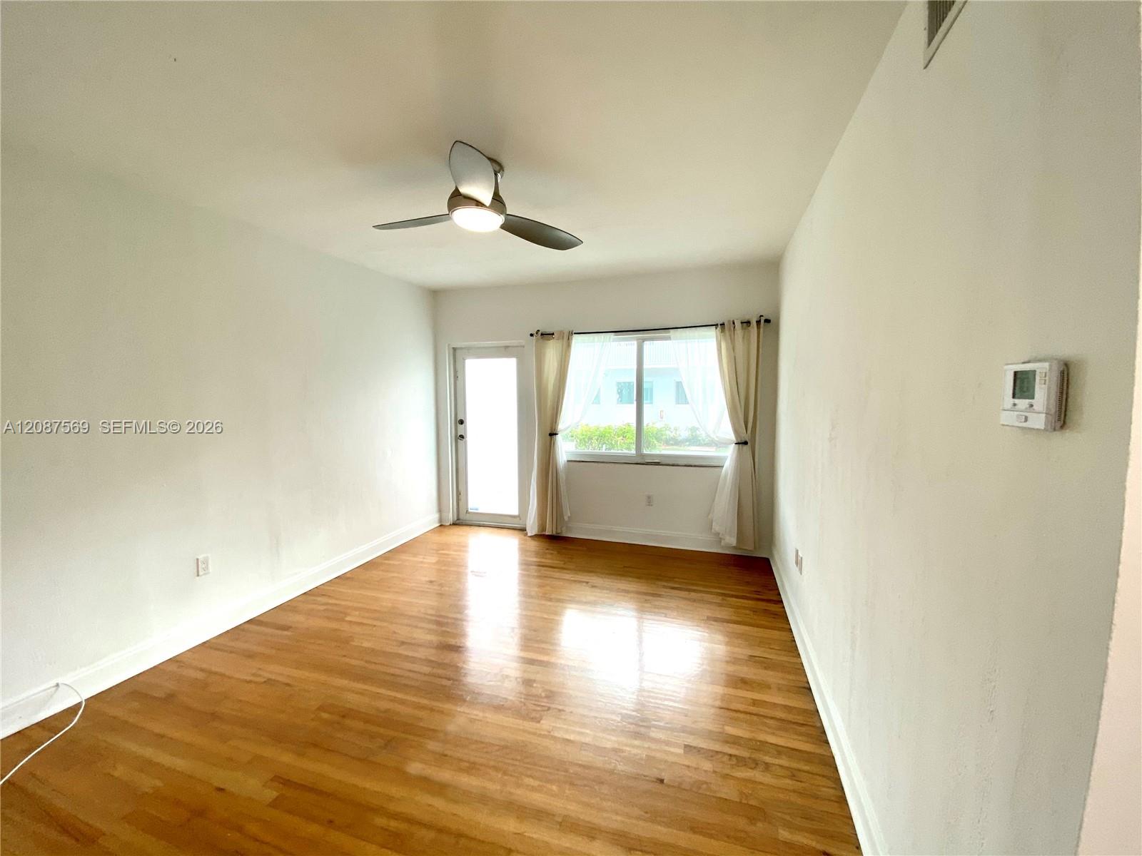 7207 Bay Drive 9 Property Photo 3