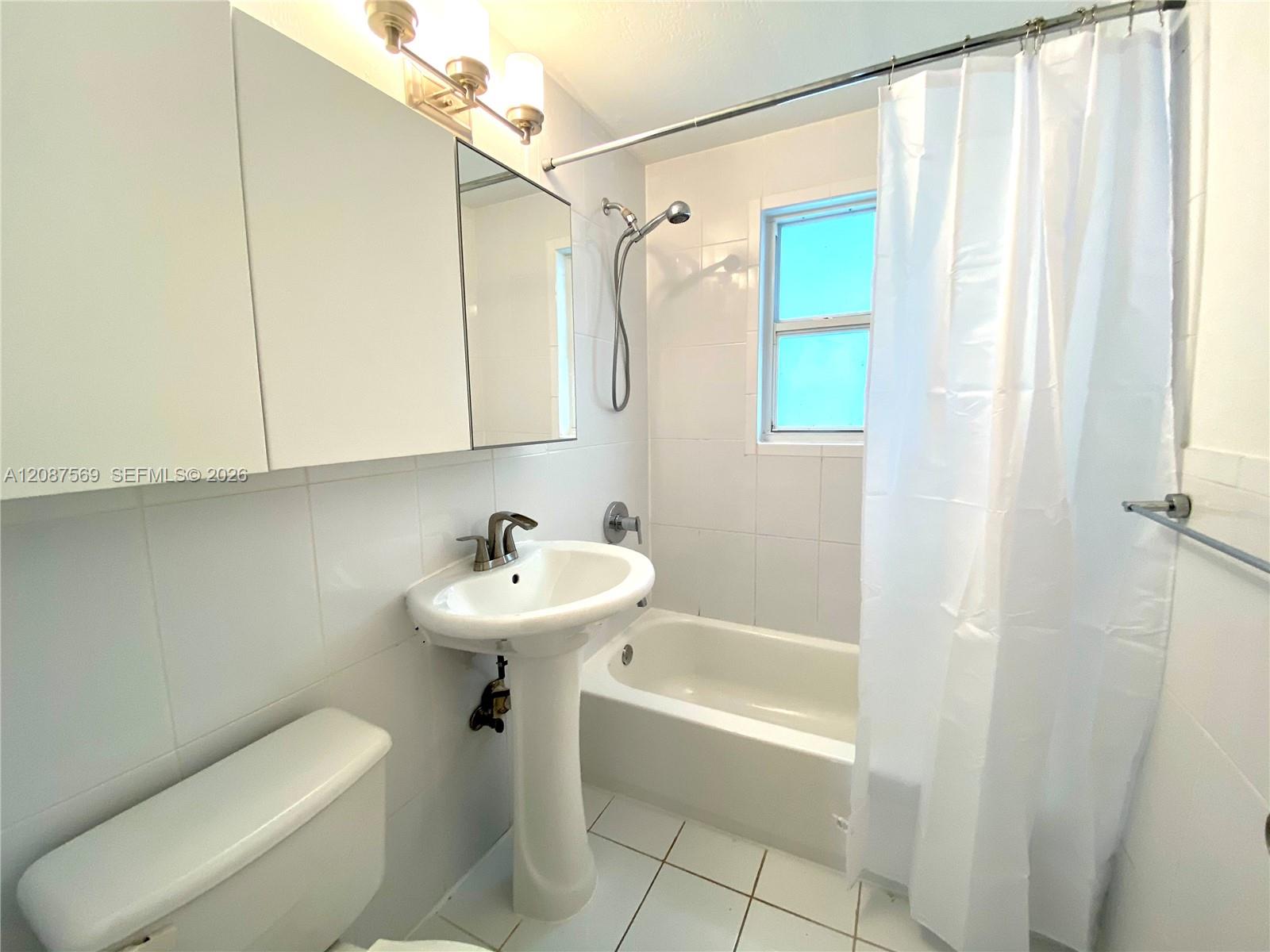 7207 Bay Drive 9 Property Photo 12