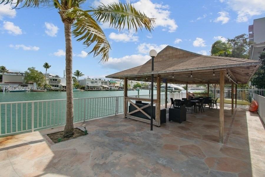 7207 Bay Drive 9 Property Photo 16