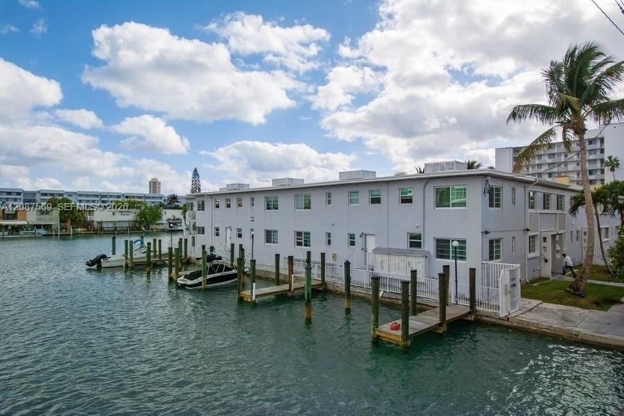 7207 Bay Drive 9 Property Photo 17