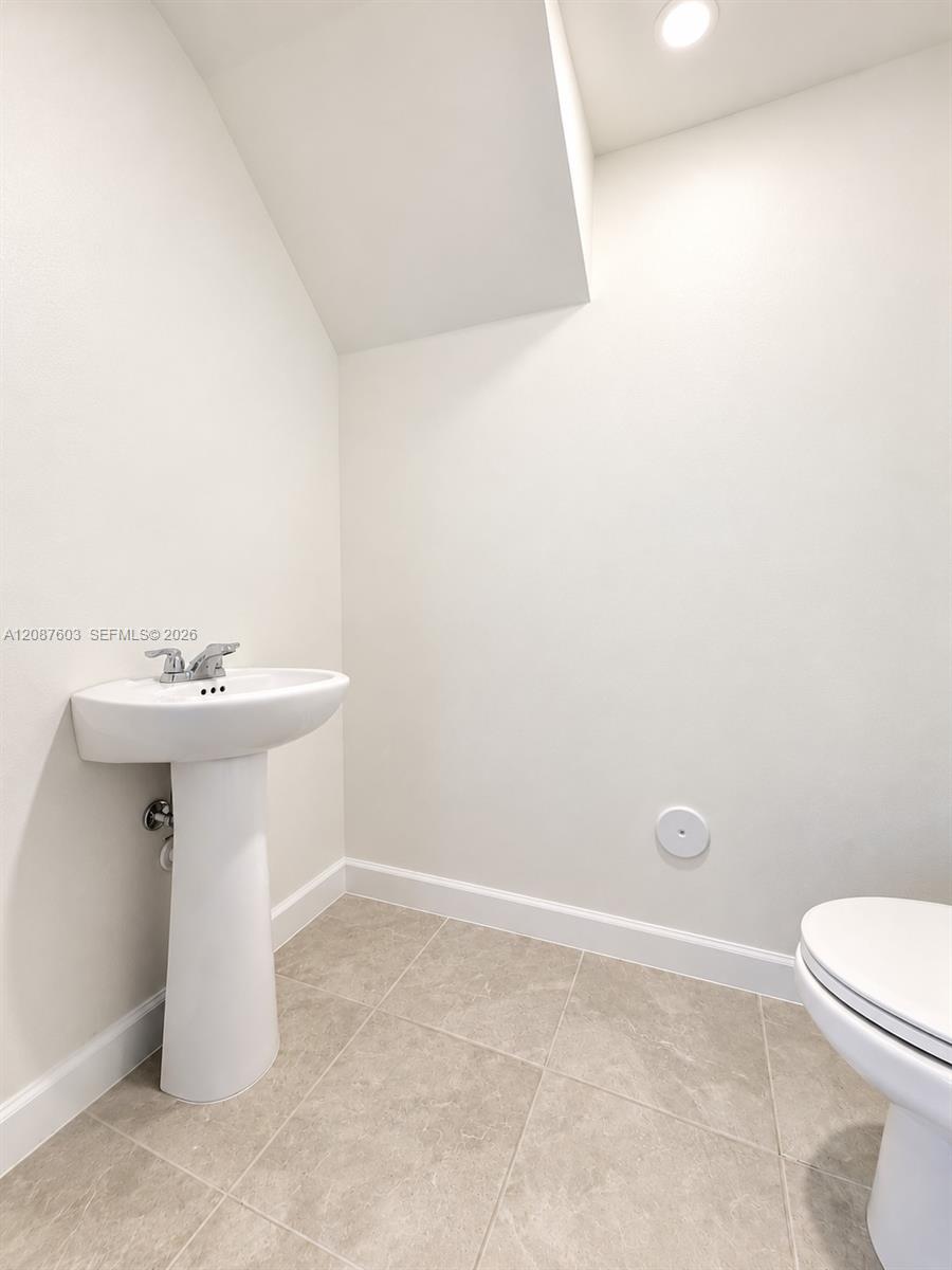 12570 Nw 22nd Place . Property Photo 18