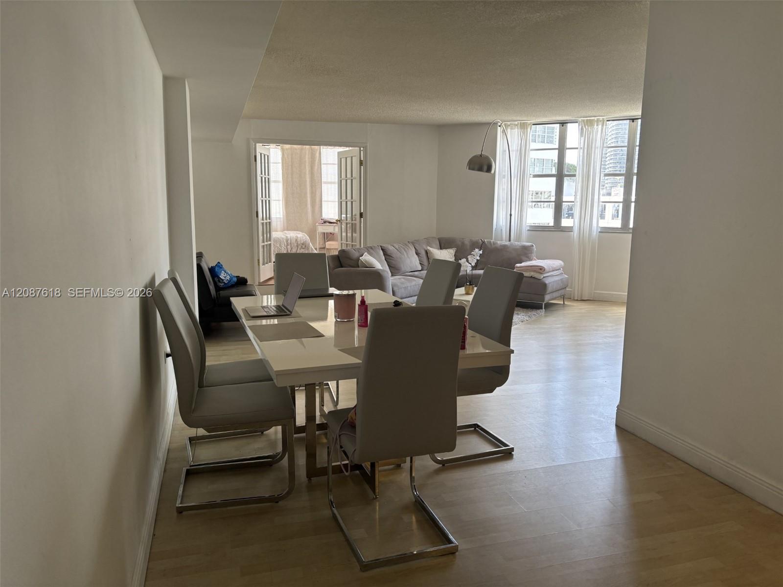 801 Brickell Bay Drive 964 Property Photo 1