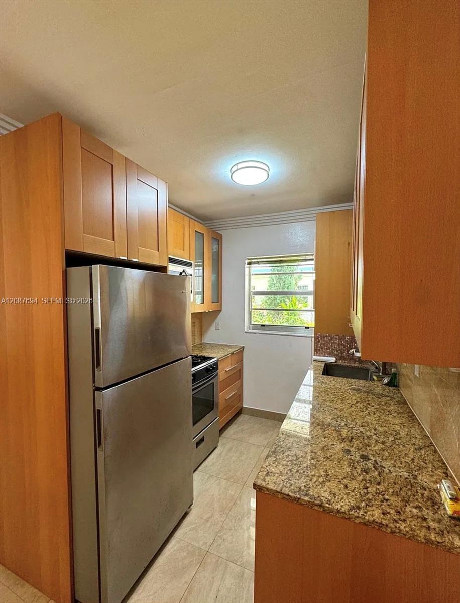 650 Pennsylvania Avenue 2 Property Photo 16