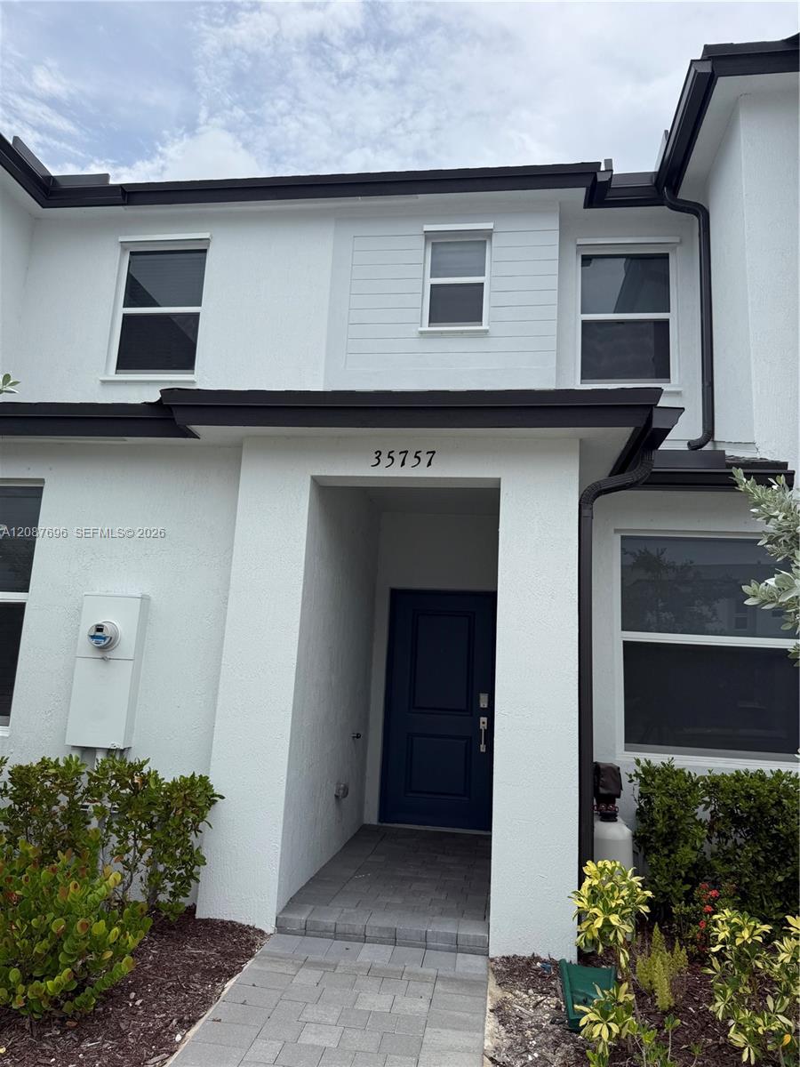 35757 SW 178th Place 35757 Property Photo 1