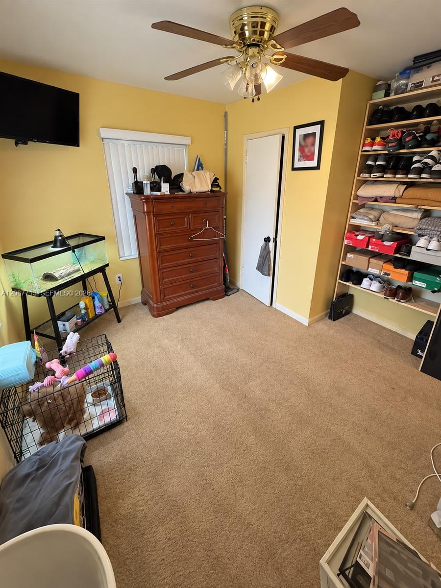 2101 Nw 87th Street Property Photo 11