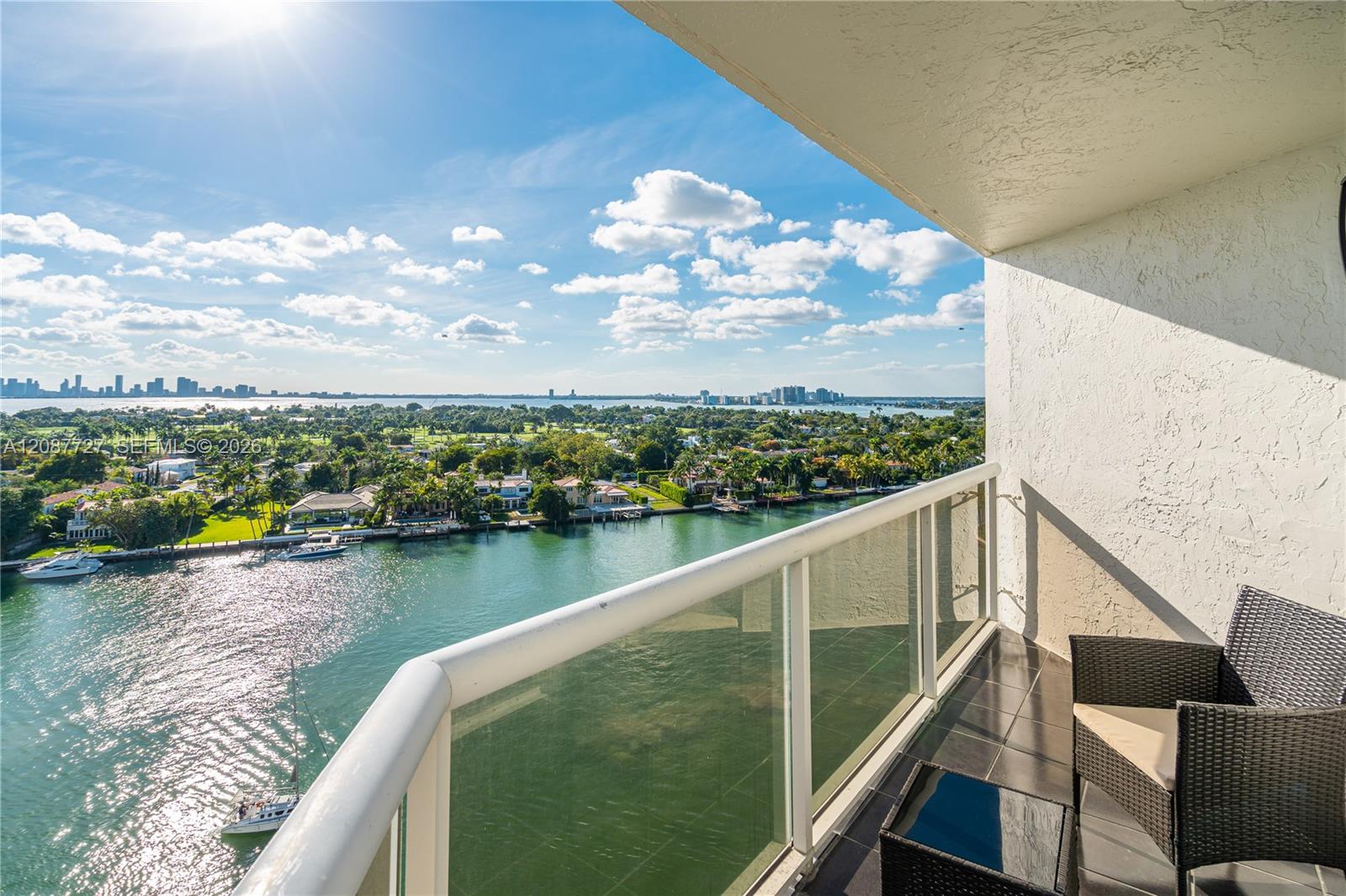 5880 Collins Avenue Ph3 Property Photo 10