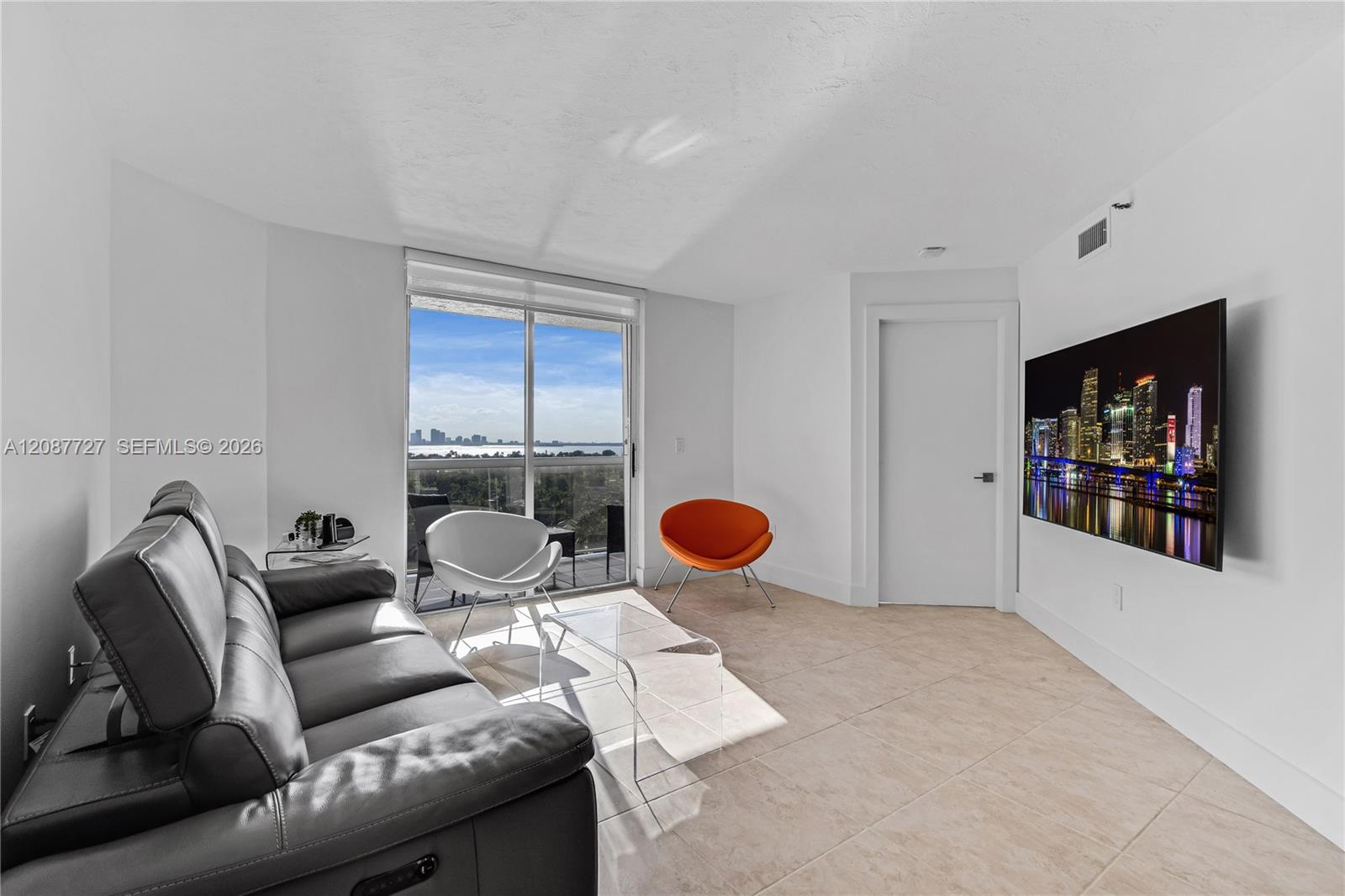 5880 Collins Avenue Ph3 Property Photo 16