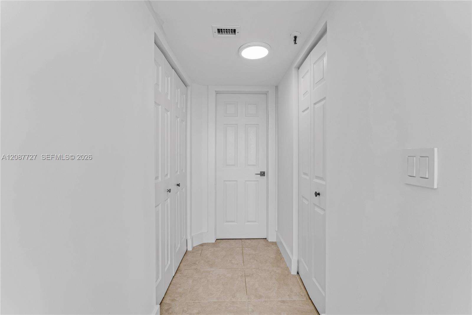 5880 Collins Avenue Ph3 Property Photo 25