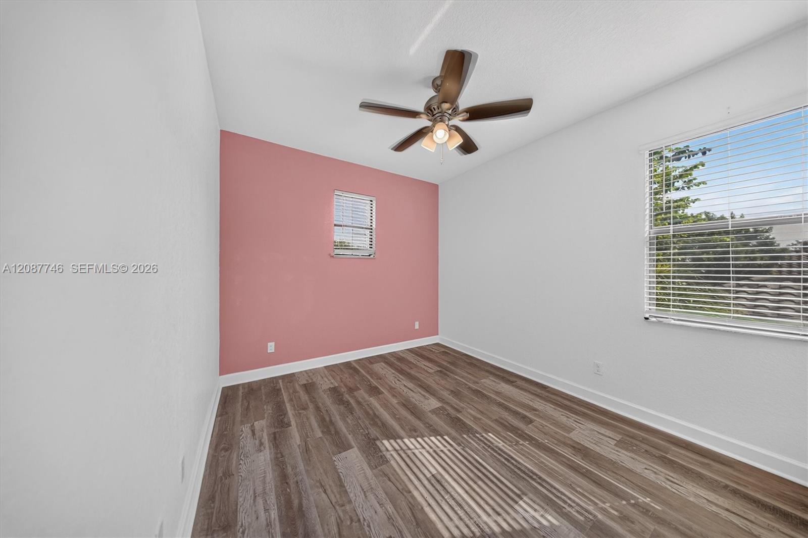 9062 Gulf Cove Drive Property Photo 36