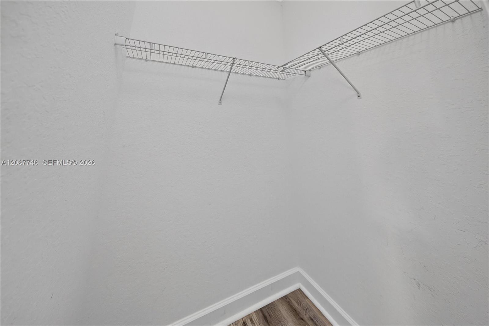 9062 Gulf Cove Drive Property Photo 41