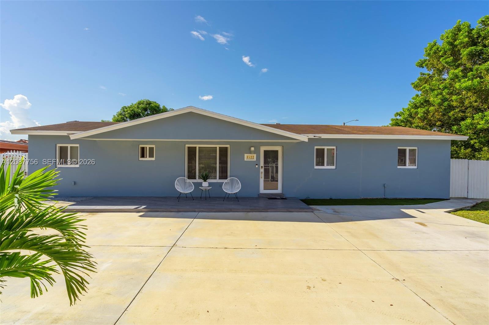4522 Nw 204th Street Property Photo 1