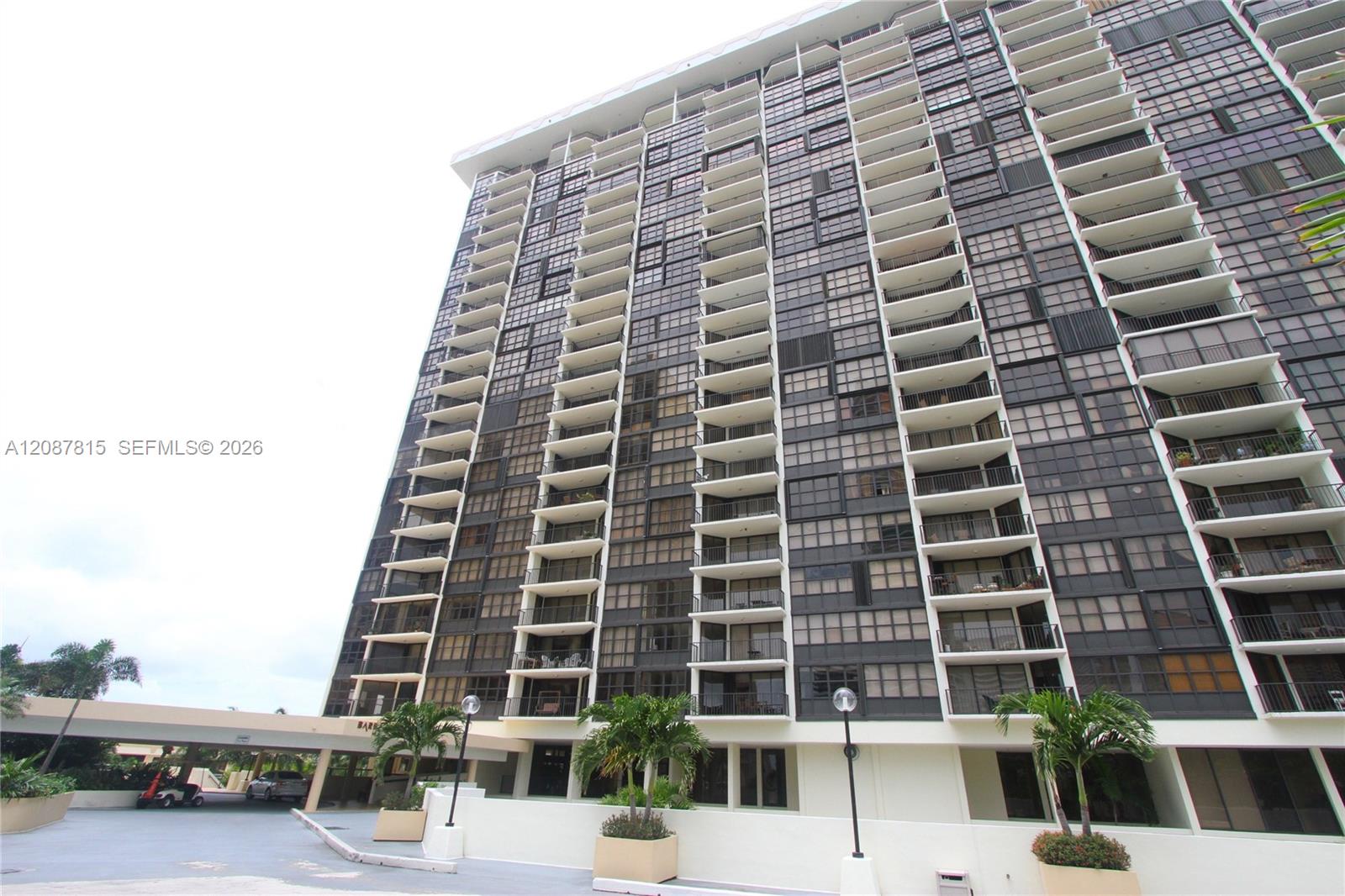 1901 Brickell Avenue B1702 Property Photo 27