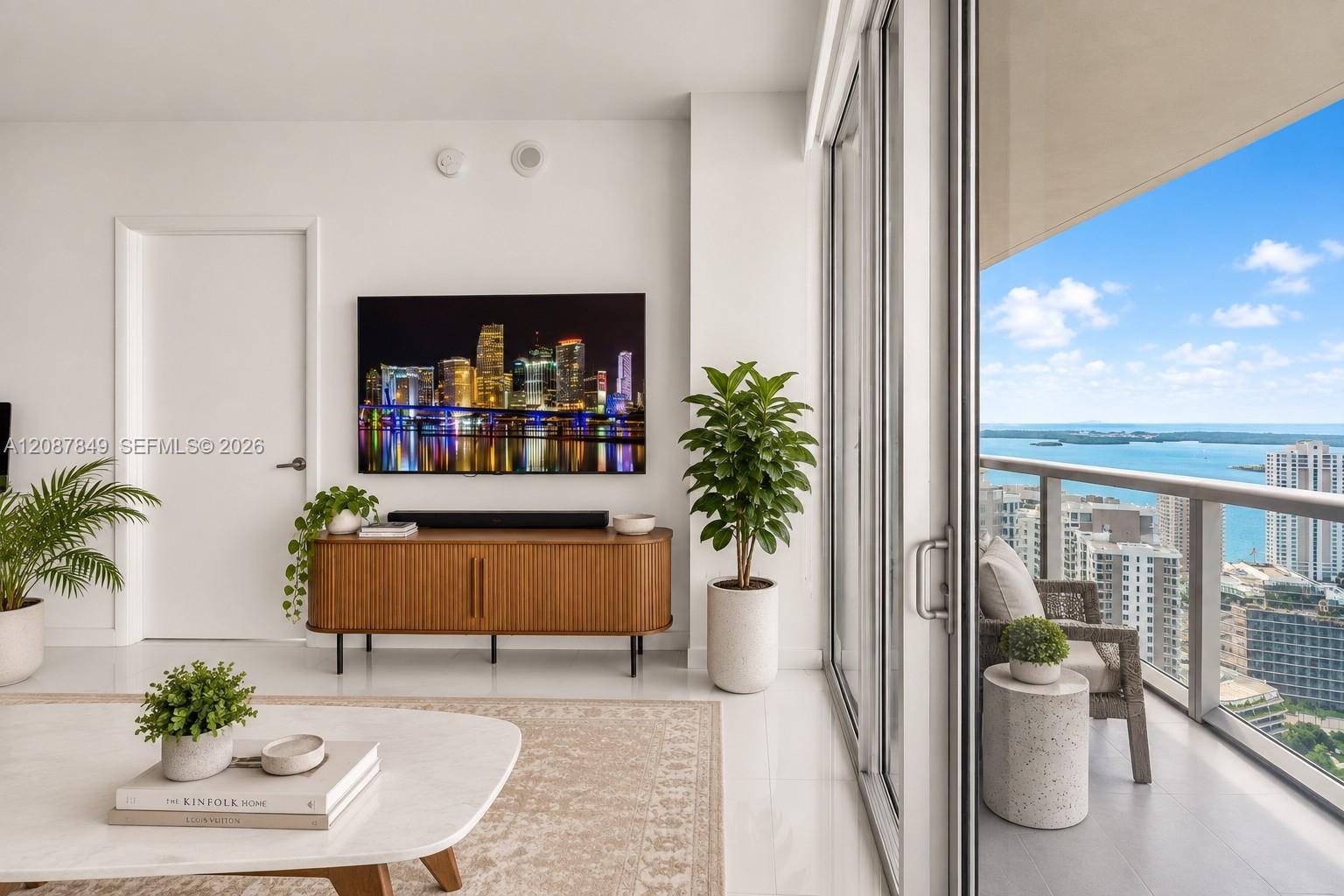 475 Brickell Avenue 3609 Property Photo 1