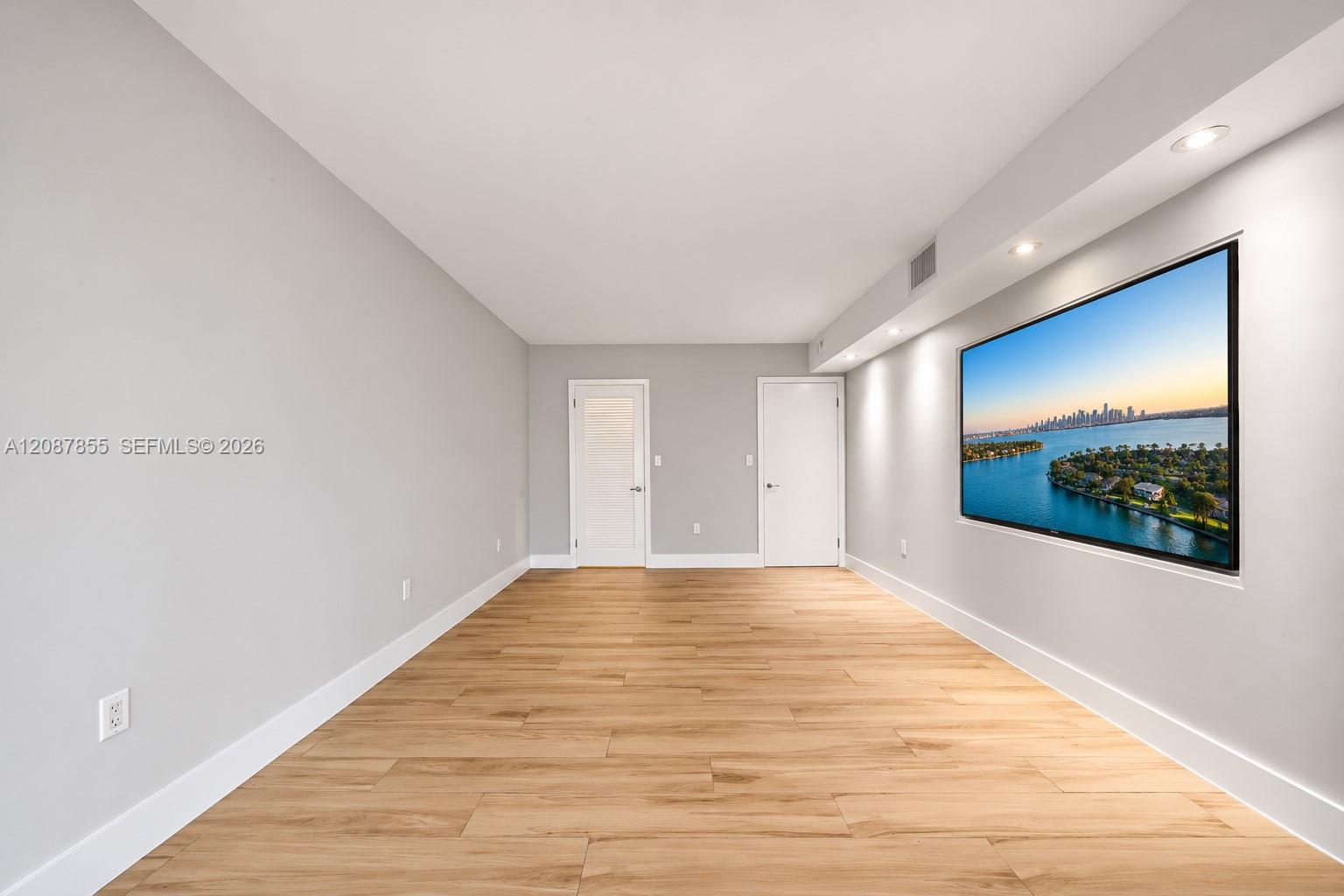 260 Sunrise Drive D Property Photo 16