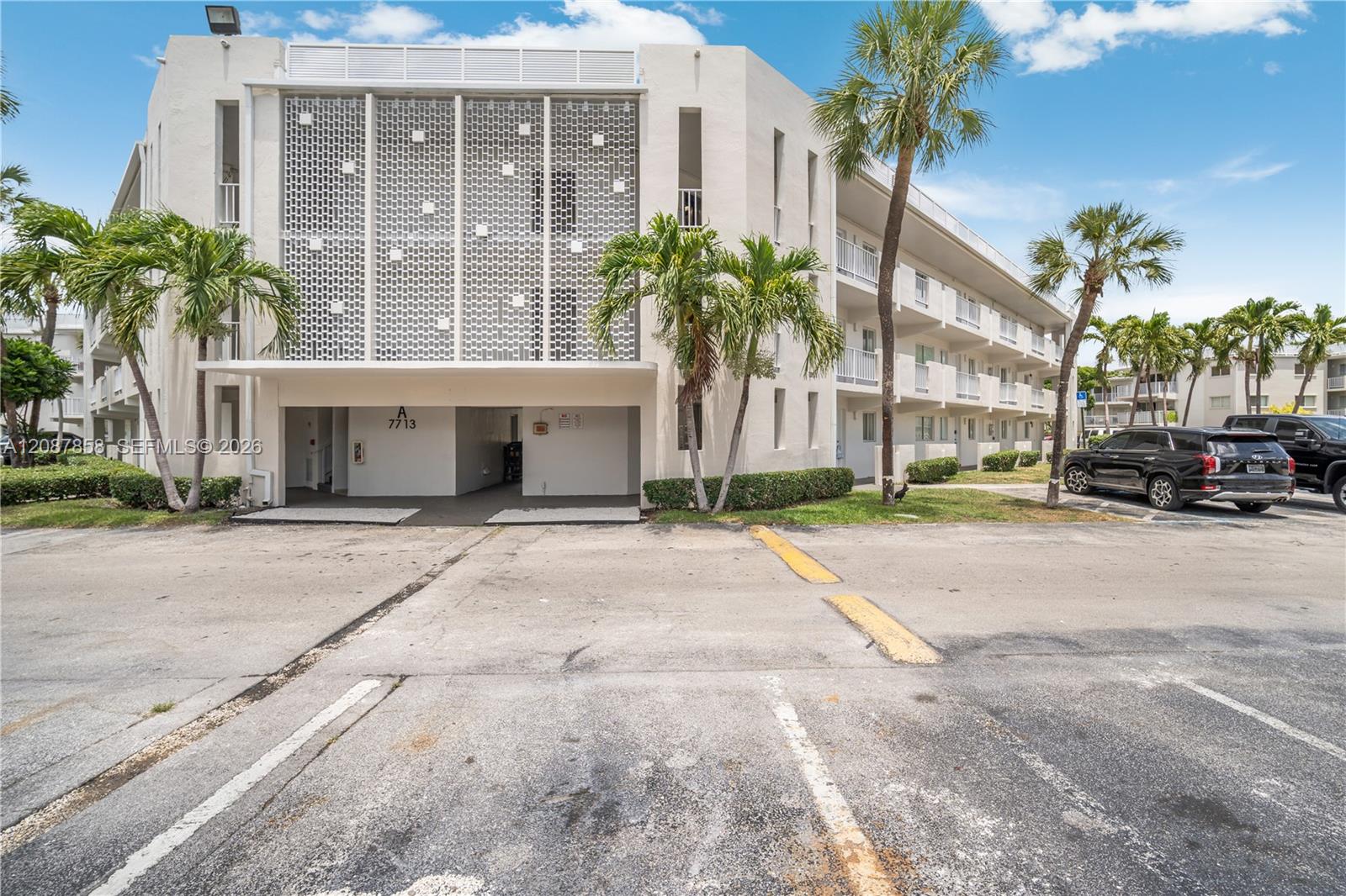 A12087858 Property Photo 22