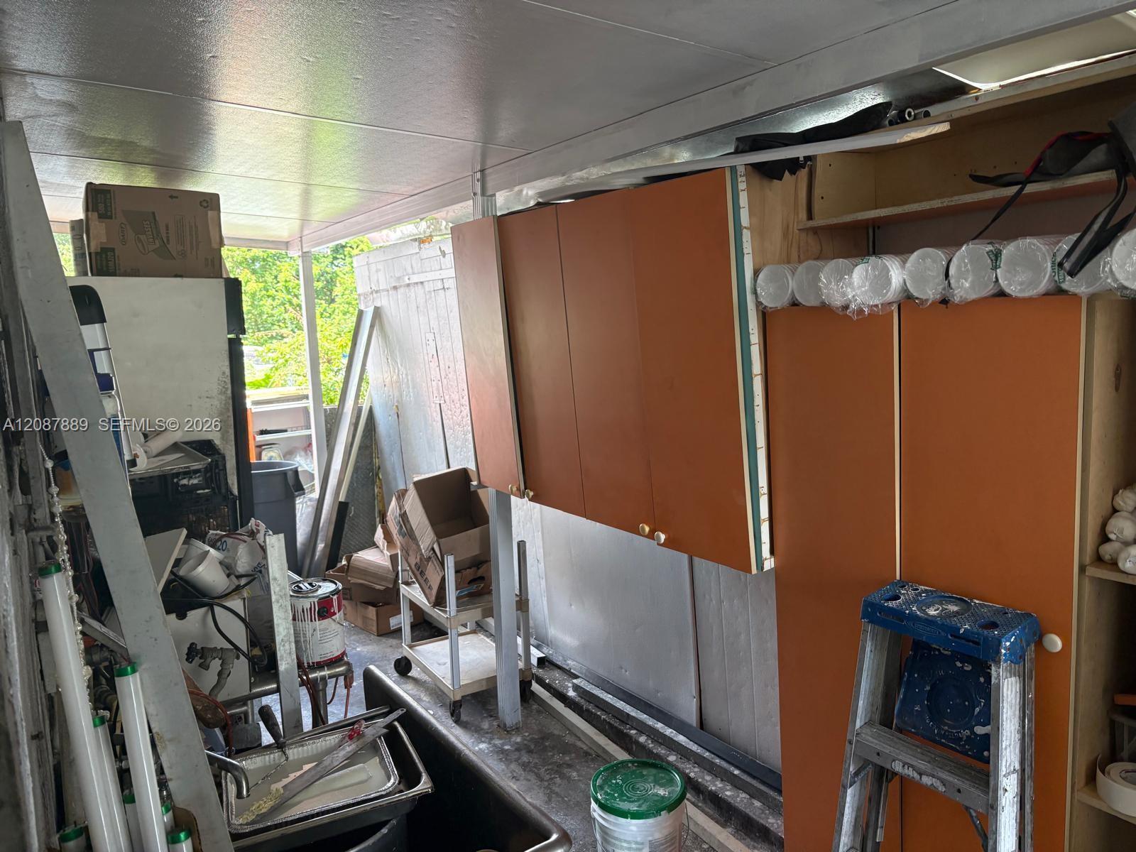 A12087889 Property Photo 10