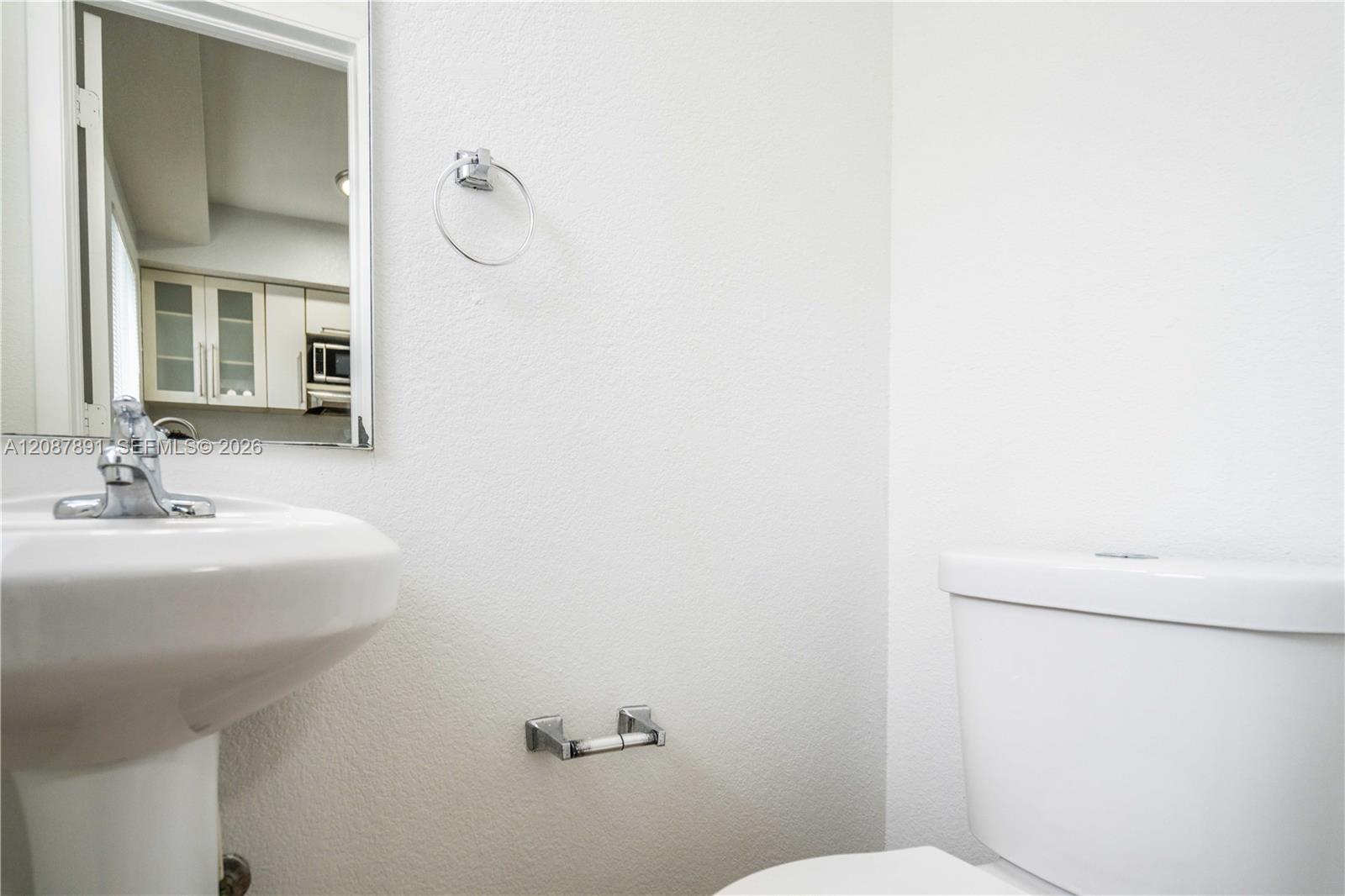 2180 Bay Drive 4b Property Photo 9