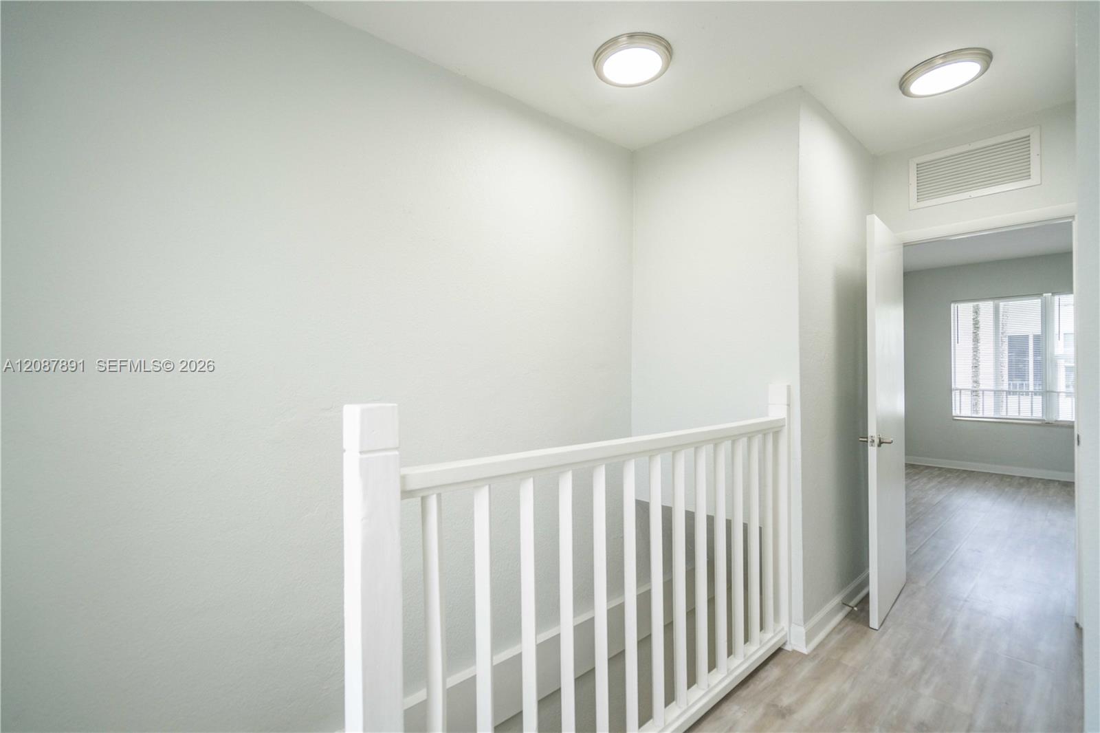 2180 Bay Drive 4b Property Photo 11
