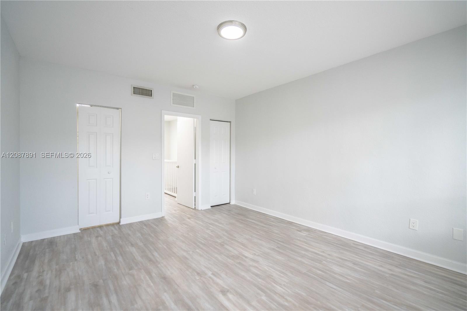 2180 Bay Drive 4b Property Photo 14