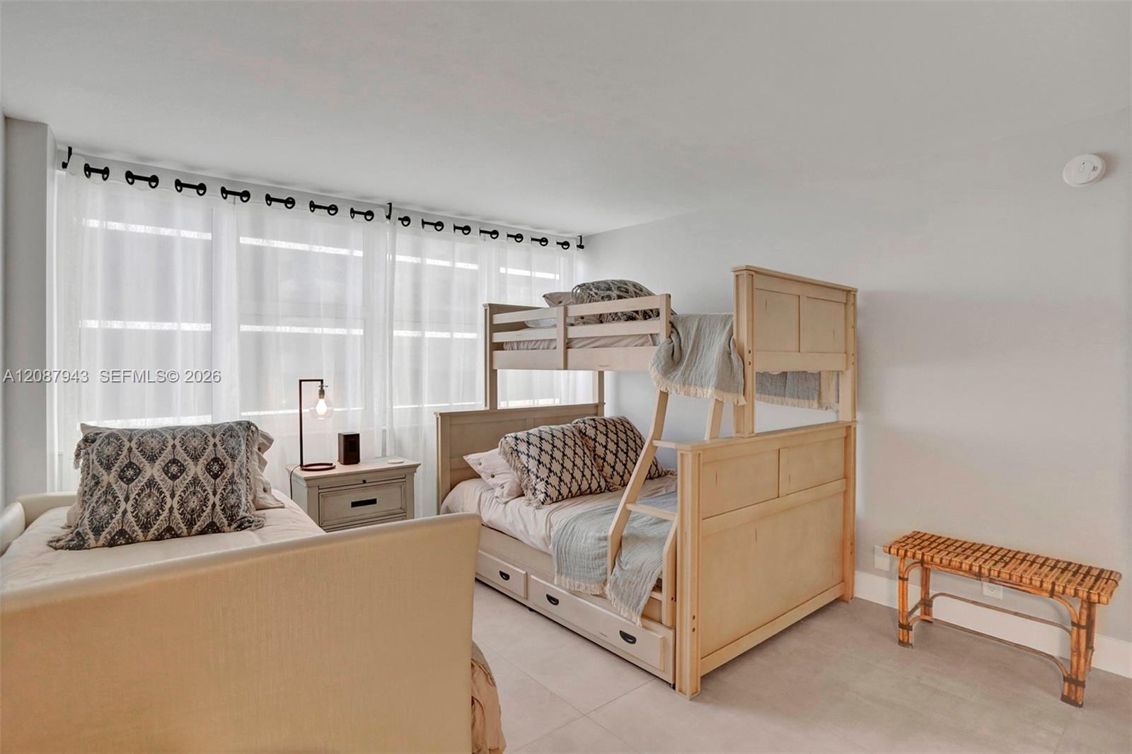 2030 S Ocean Drive 1621 Property Photo 18