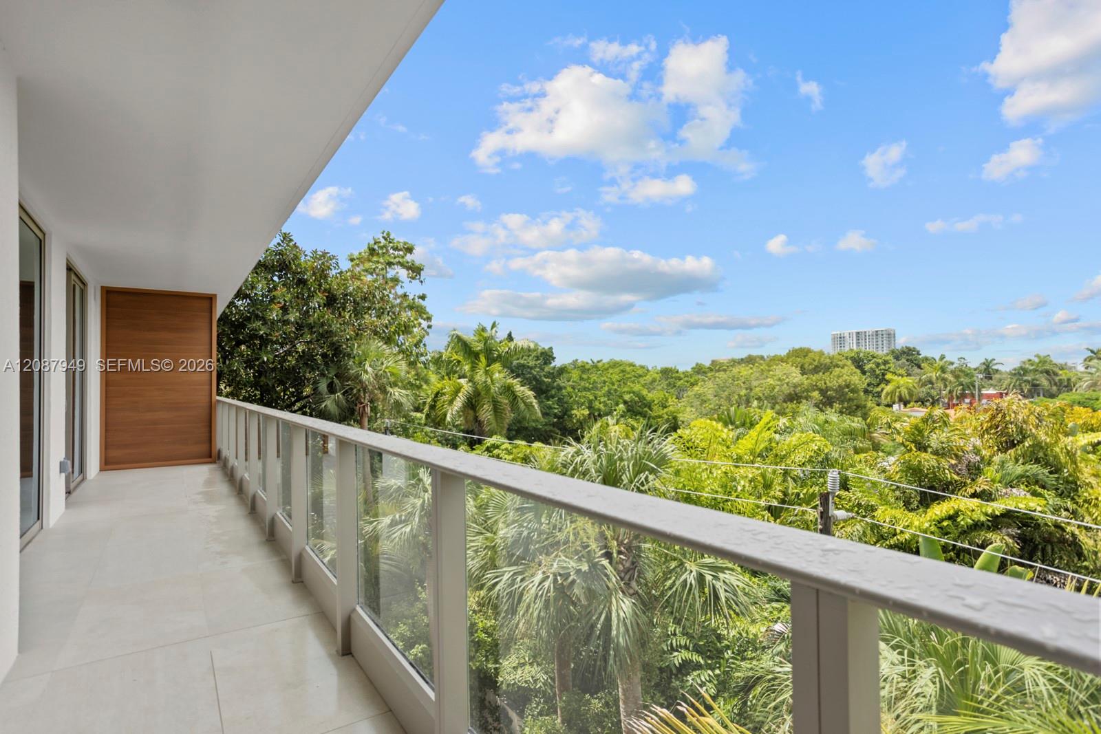 2200 Brickell Avenue 319 Property Photo 5