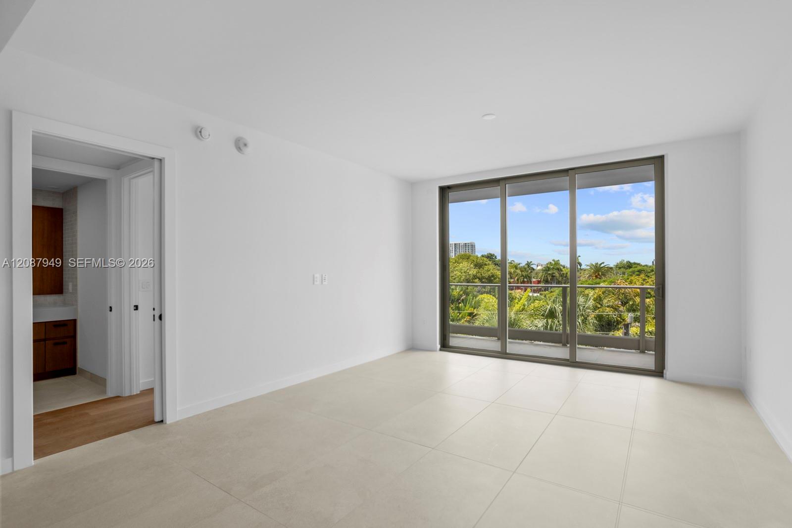 2200 Brickell Avenue 319 Property Photo 12