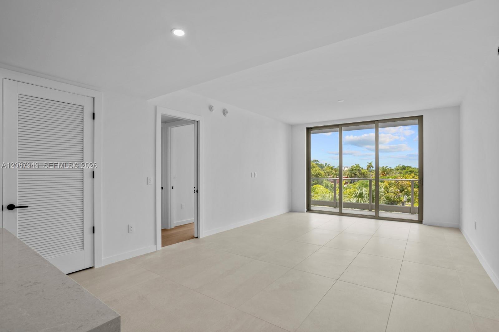 2200 Brickell Avenue 319 Property Photo 13