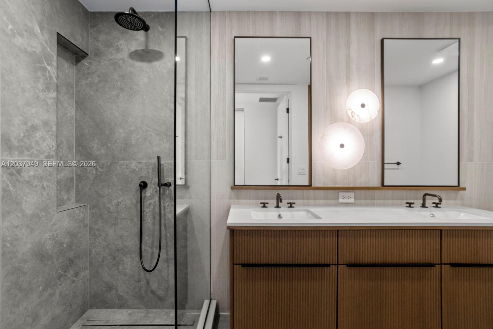 2200 Brickell Avenue 319 Property Photo 17